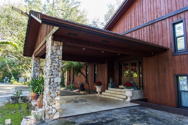 15425 SW 268th St, Homestead, FL 33032