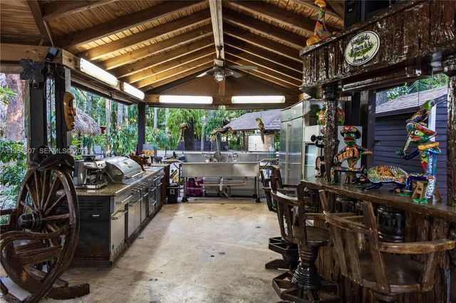 15425 SW 268th St, Homestead, FL 33032