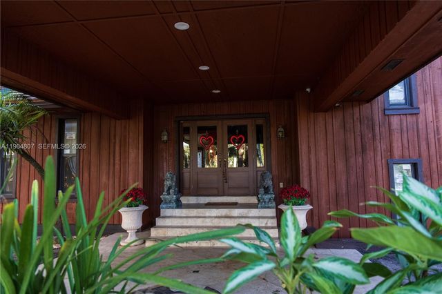 15425 SW 268th St, Homestead, FL 33032