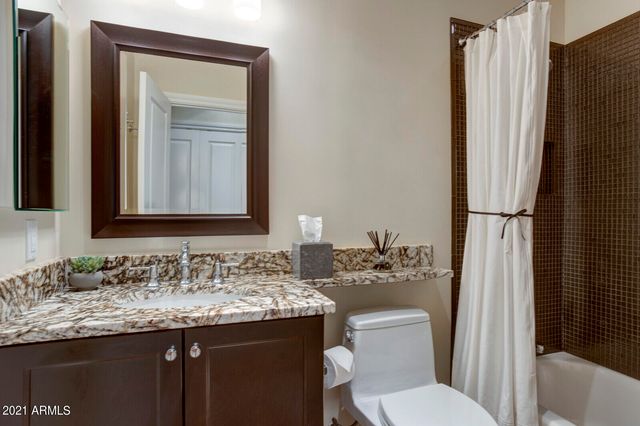 7272 E GAINEY RANCH Road 85, Scottsdale, AZ 85258