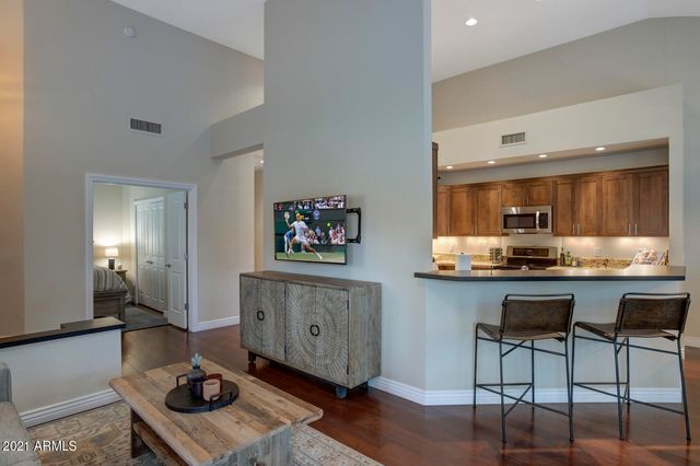 7272 E GAINEY RANCH Road 85, Scottsdale, AZ 85258