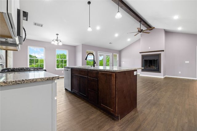 307 Whitetail Drive, Harrison, AR 72601