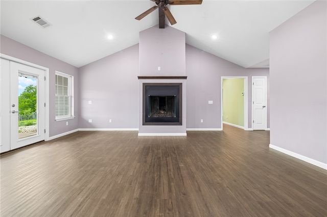 307 Whitetail Drive, Harrison, AR 72601