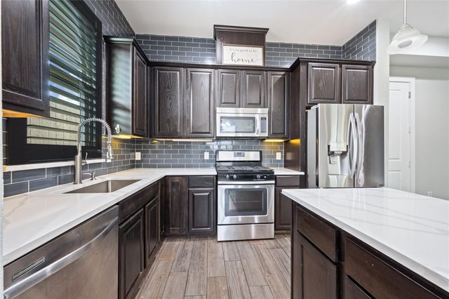 9415 Blalock Tree Court, Houston, TX 77080