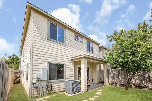 9415 Blalock Tree Court, Houston, TX 77080