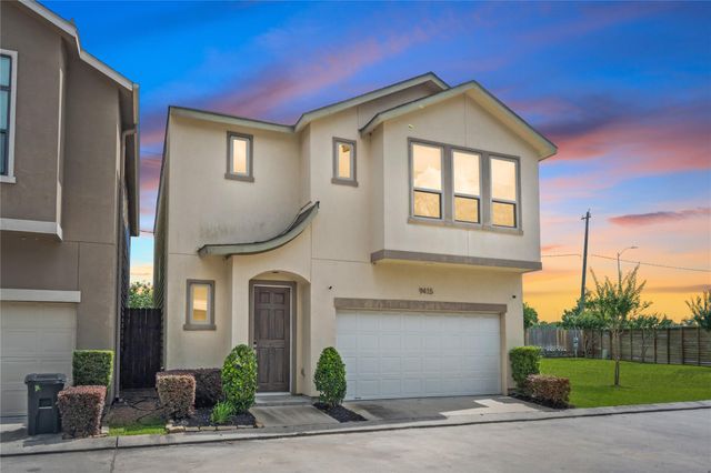9415 Blalock Tree Court, Houston, TX 77080