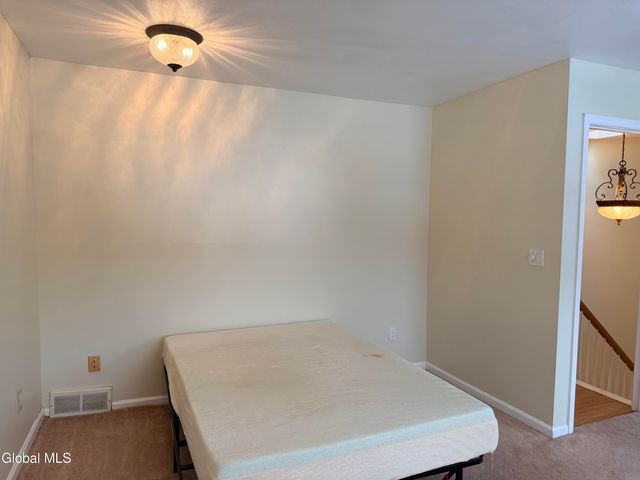 120 Donna Lynn Drive, East Greenbush, NY 12061