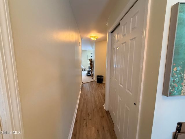 120 Donna Lynn Drive, East Greenbush, NY 12061