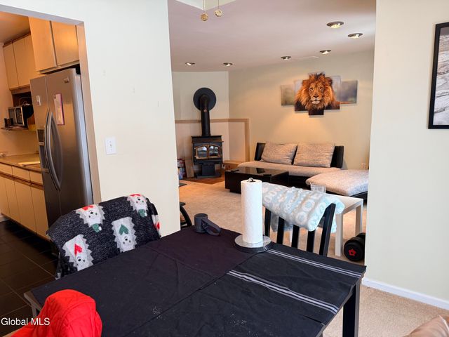 120 Donna Lynn Drive, East Greenbush, NY 12061