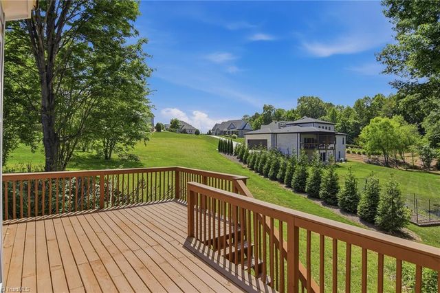 471 Kingsmill Drive, Advance, NC 27006