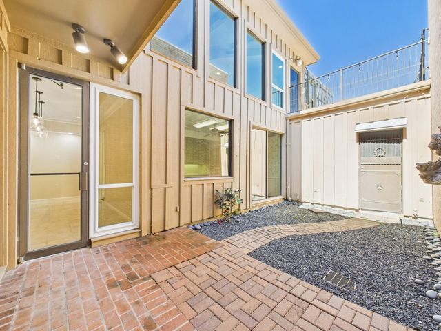 7608 Del Monte Drive, Houston, TX 77063