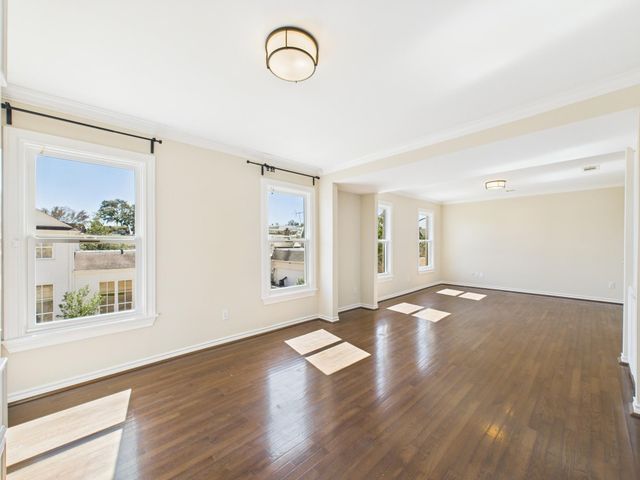 7608 Del Monte Drive, Houston, TX 77063