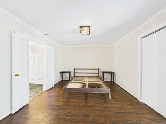 7608 Del Monte Drive, Houston, TX 77063