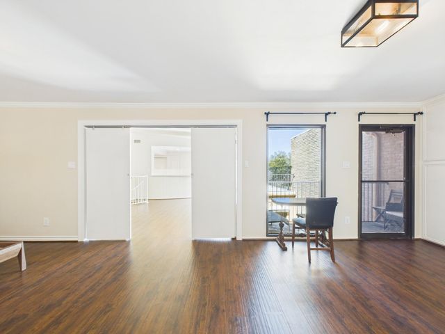 7608 Del Monte Drive, Houston, TX 77063