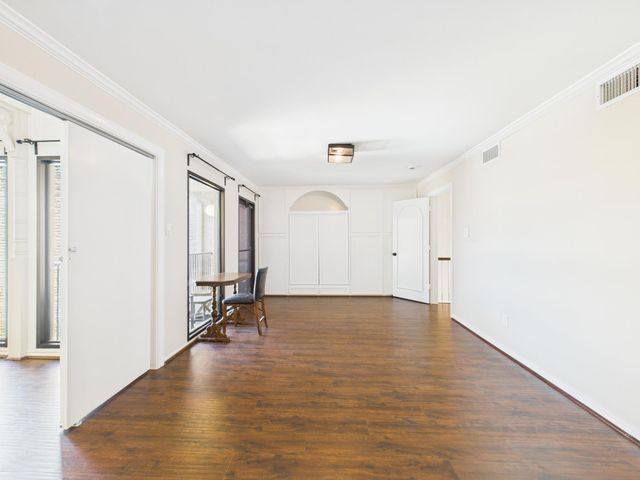 7608 Del Monte Drive, Houston, TX 77063