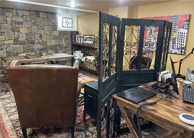 729 SE Claremont Street, Lee's Summit, MO 64063