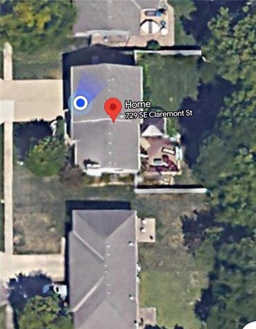 729 SE Claremont Street, Lee's Summit, MO 64063