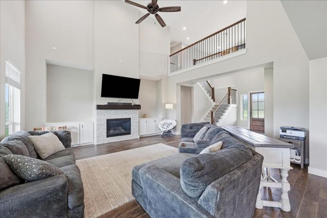 6842 Cherry Bayou Drive, Baytown, TX 77523
