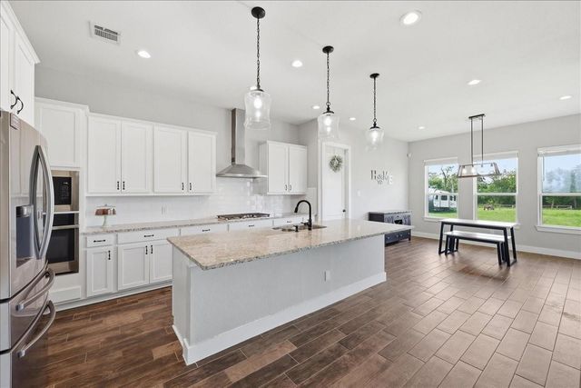 6842 Cherry Bayou Drive, Baytown, TX 77523