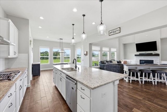 6842 Cherry Bayou Drive, Baytown, TX 77523