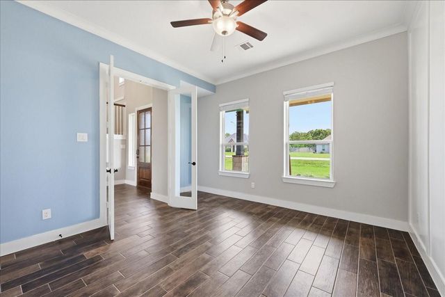 6842 Cherry Bayou Drive, Baytown, TX 77523
