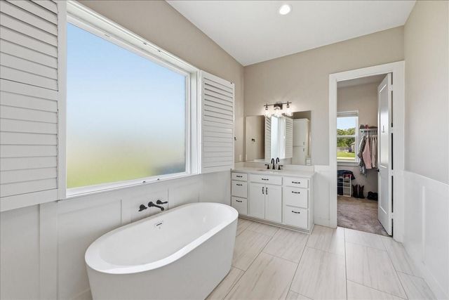 6842 Cherry Bayou Drive, Baytown, TX 77523