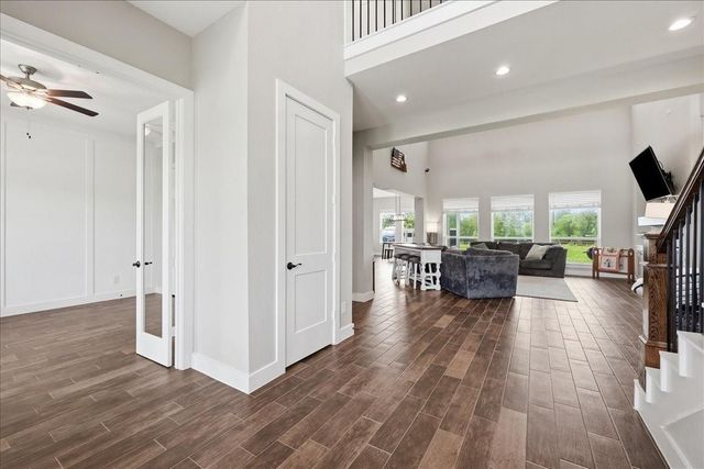 6842 Cherry Bayou Drive, Baytown, TX 77523