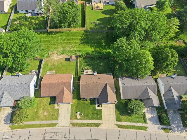 541 E Pine Ridge Drive, Westfield, IN 46074