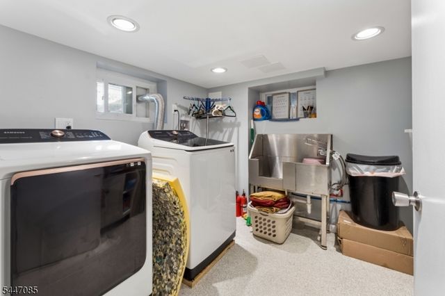 111 Yale Ter, Linden City, NJ 07036