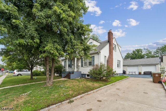 111 Yale Ter, Linden City, NJ 07036