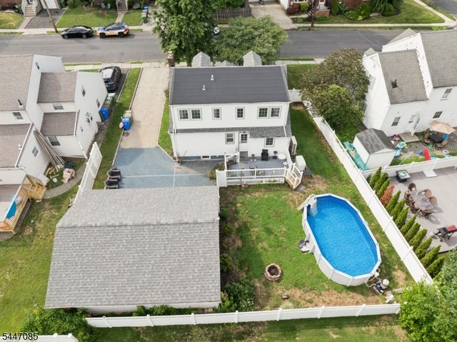 111 Yale Ter, Linden City, NJ 07036