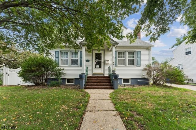 111 Yale Ter, Linden City, NJ 07036