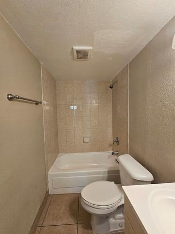 4324 NW 9TH Avenue 6-1C, Deerfield Beach, FL 33064