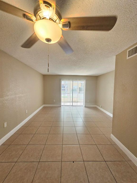 4324 NW 9TH Avenue 6-1C, Deerfield Beach, FL 33064