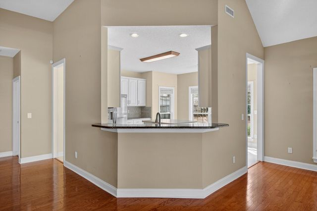 18 Muirfield Village Court, Summerville, SC 29483