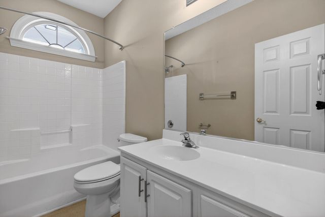 18 Muirfield Village Court, Summerville, SC 29483