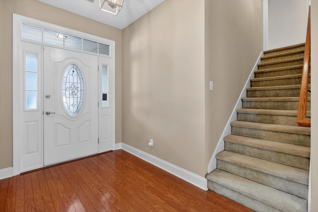 Image 31 of property listing at 18 Muirfield Village Court, Summerville, SC 29483