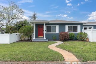 200 62ND STREET N, St Petersburg, FL 33710