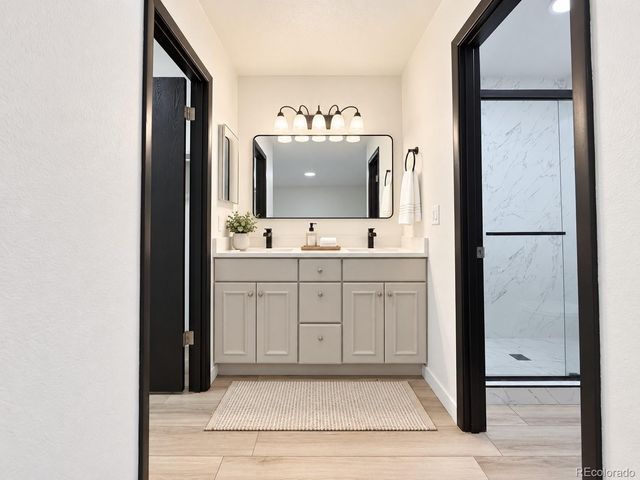 2742 S Xanadu Way, Aurora, CO 80014