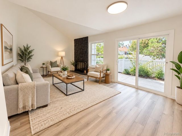 2742 S Xanadu Way, Aurora, CO 80014