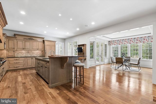 909 N PENN OAK, Lower Gwynedd, PA 19002