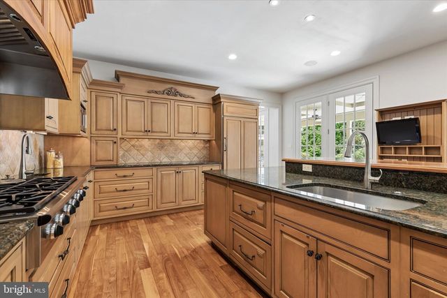 909 N PENN OAK, Lower Gwynedd, PA 19002