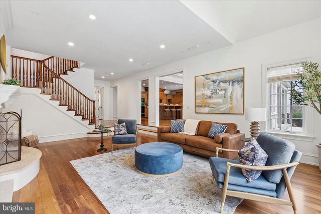 909 N PENN OAK, Lower Gwynedd, PA 19002