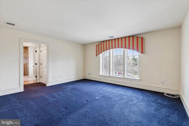 909 N PENN OAK, Lower Gwynedd, PA 19002