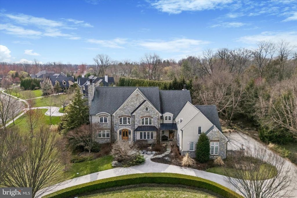 909 N PENN OAK, Lower Gwynedd, PA 19002
