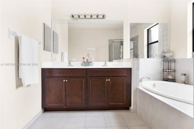 11827 SW 242nd Ter, Homestead, FL 33032