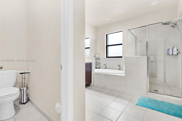 11827 SW 242nd Ter, Homestead, FL 33032