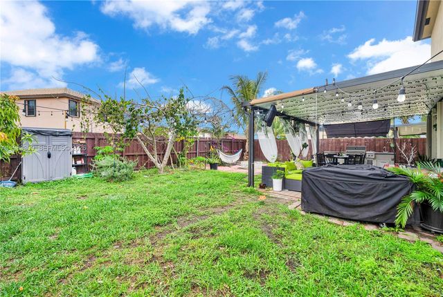 11827 SW 242nd Ter, Homestead, FL 33032