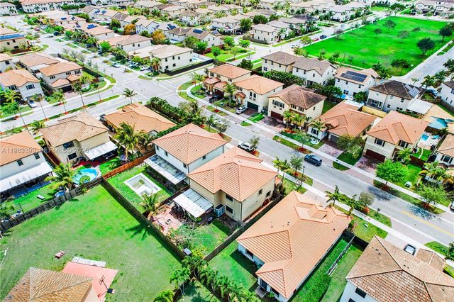 11827 SW 242nd Ter, Homestead, FL 33032