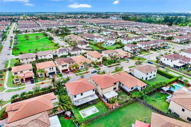 11827 SW 242nd Ter, Homestead, FL 33032